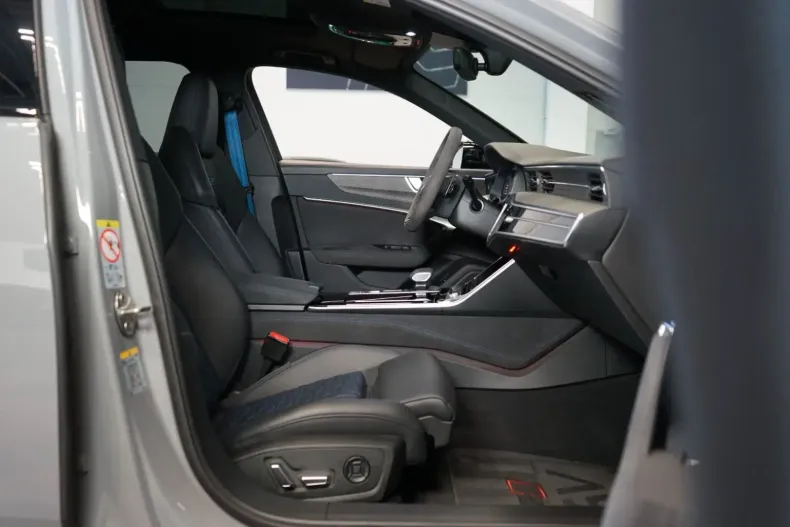 Audi RS6 din 2023 cu 32.895 km - oferta AUD131107 - foto 19