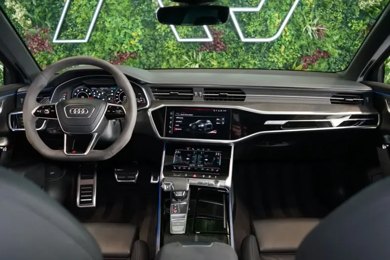 Audi RS6 din 2023 cu 32.895 km - oferta AUD131107 - foto 23