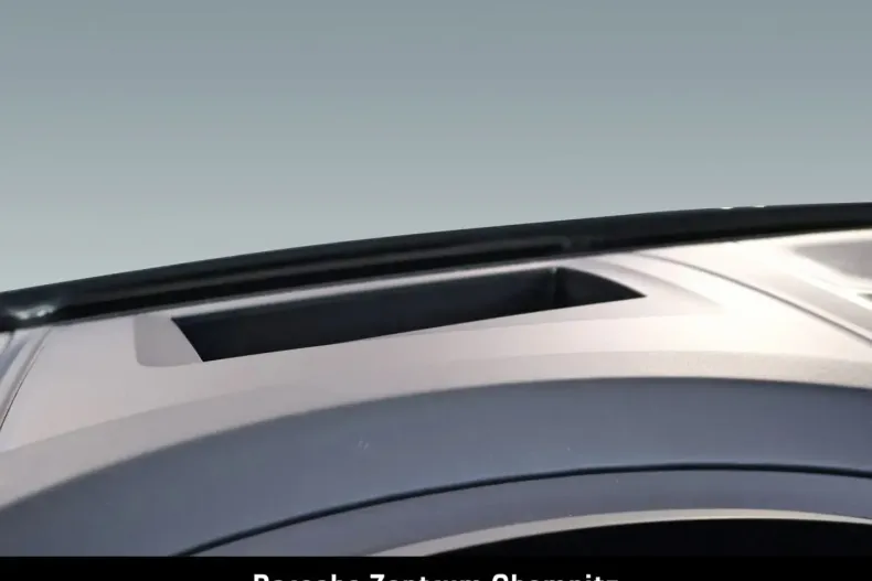 Porsche Cayenne din 2024 cu 19.750 km - oferta POR131108 - foto 24