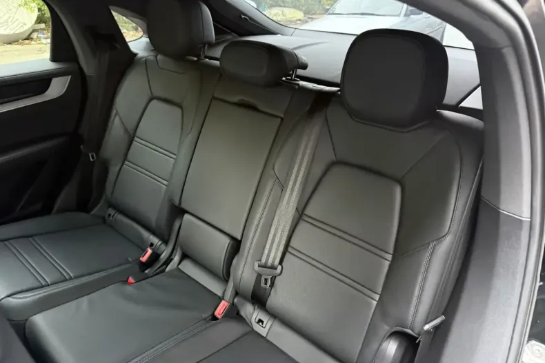 Porsche Cayenne din 2024 cu 39.000 km - oferta POR131109 - foto 13