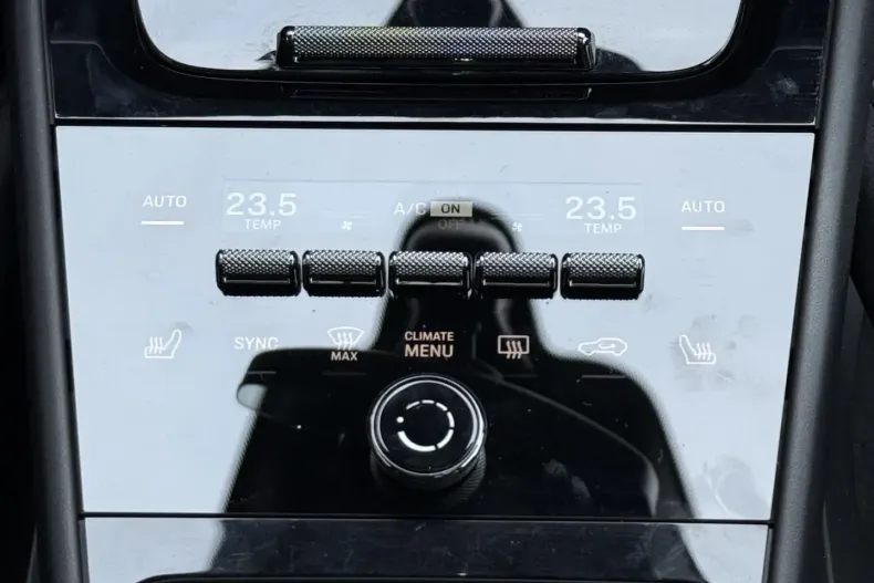 Porsche Cayenne din 2024 cu 39.000 km - oferta POR131109 - foto 20