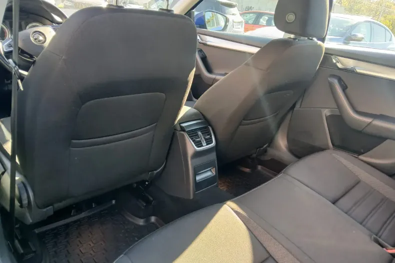 Skoda Octavia din 2019 cu 91.783 km - oferta SKO131133 - foto 6