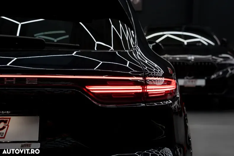 Porsche Cayenne din 2019 cu 88.400 km - oferta POR131147 - foto 5