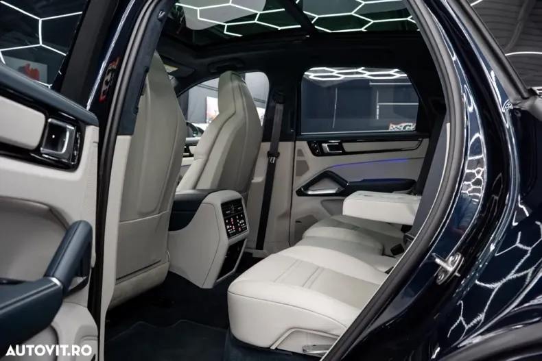 Porsche Cayenne din 2019 cu 88.400 km - oferta POR131147 - foto 18