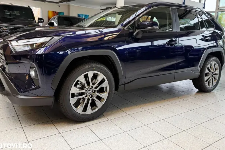 Toyota RAV4 din 2025 cu 10 km - oferta TOY131150 - foto 1