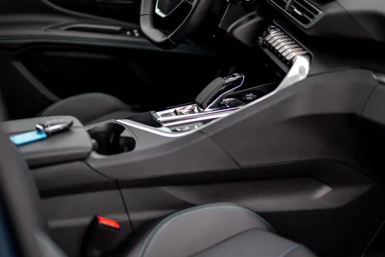 Peugeot 3008 din 2022 cu 18.600 km - oferta PEU131155 - foto 20