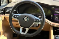 Volkswagen Touareg din 2020 cu 79.900 km - oferta VOL131167 - foto 11