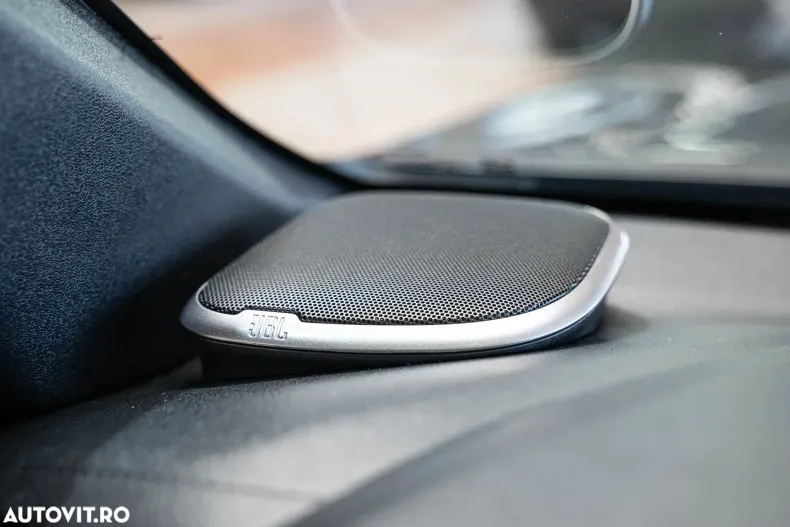 Toyota Hilux din 2025 cu 18 km - oferta TOY131169 - foto 25