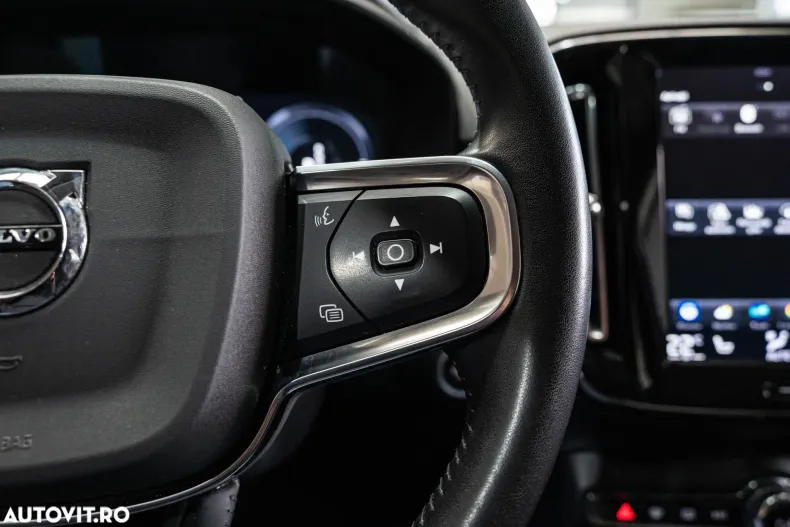 Volvo XC40 din 2020 cu 145.017 km - oferta VOL131172 - foto 21