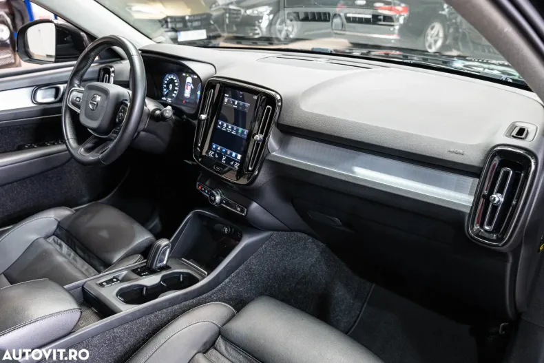 Volvo XC40 din 2020 cu 145.017 km - oferta VOL131172 - foto 27