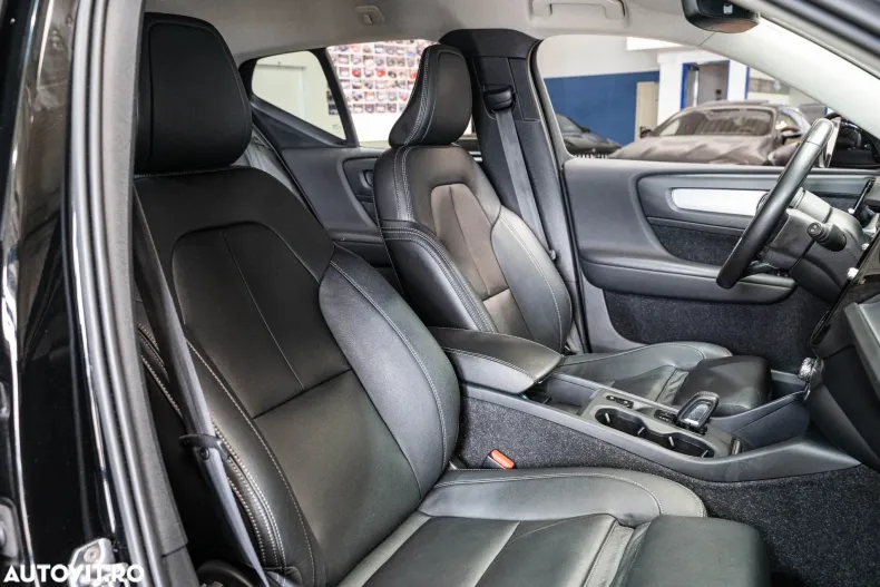 Volvo XC40 din 2020 cu 145.017 km - oferta VOL131172 - foto 28