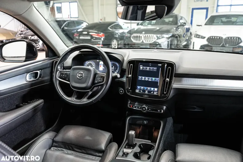 Volvo XC40 din 2020 cu 145.017 km - oferta VOL131172 - foto 30