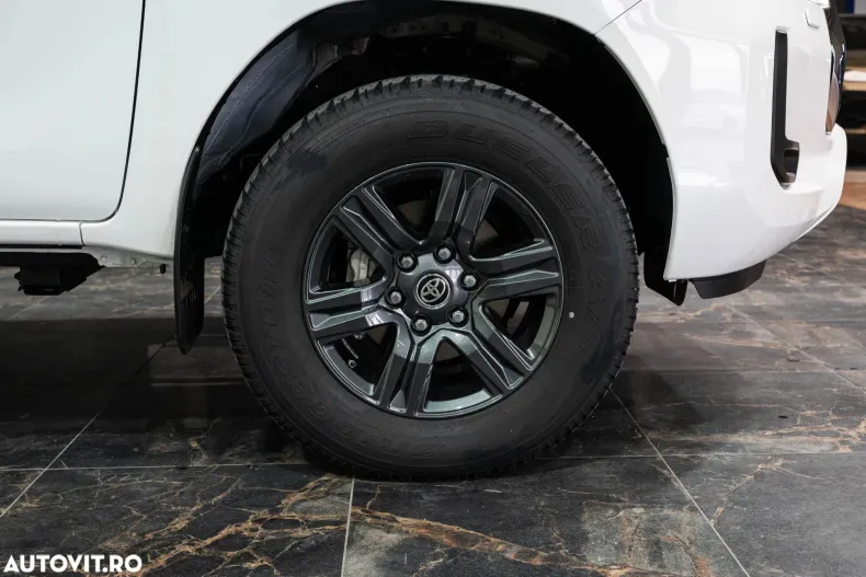 Toyota Hilux din 2025 cu 56 km - oferta TOY131173 - foto 9