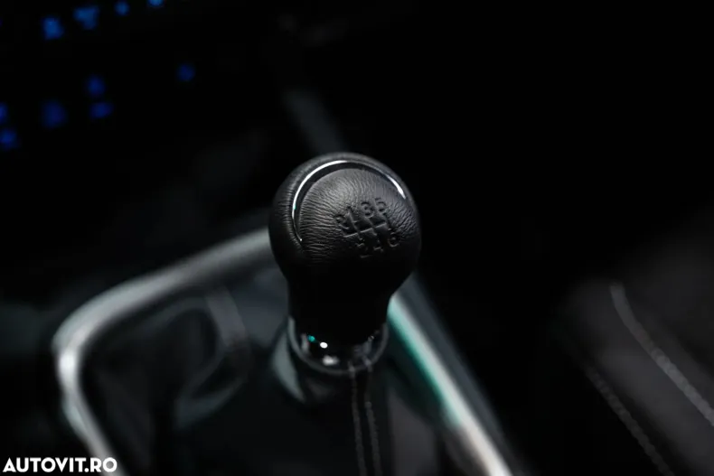 Toyota Hilux din 2025 cu 56 km - oferta TOY131173 - foto 16