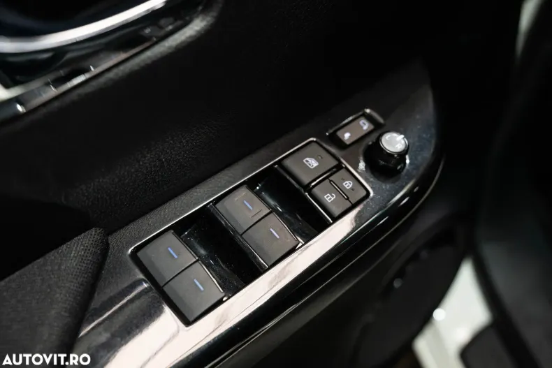 Toyota Hilux din 2025 cu 56 km - oferta TOY131173 - foto 25