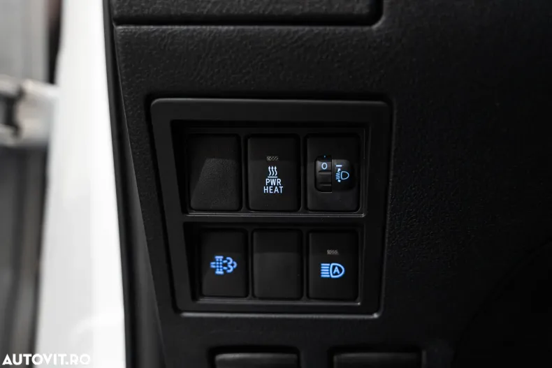 Toyota Hilux din 2025 cu 56 km - oferta TOY131173 - foto 26