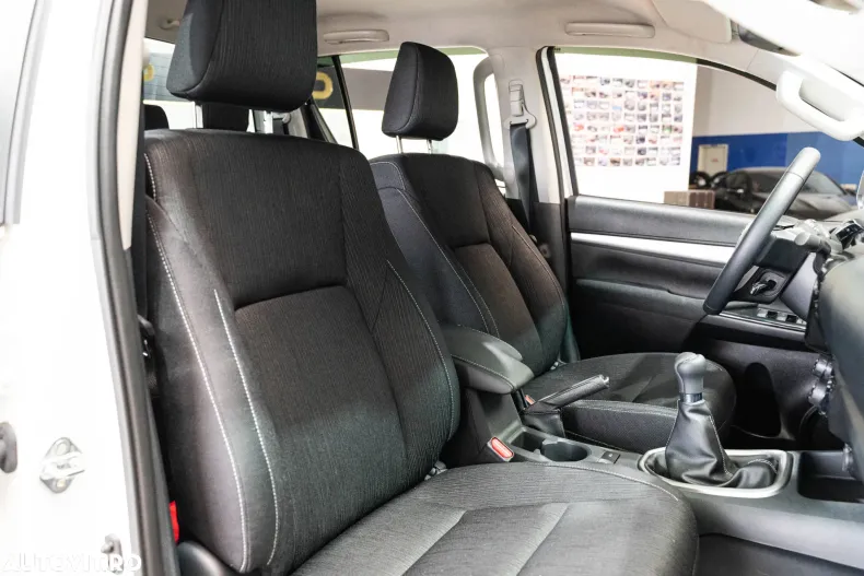 Toyota Hilux din 2025 cu 56 km - oferta TOY131173 - foto 28