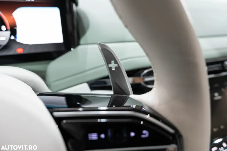 Aston Martin DB12 din 2024 cu 6.784 km - oferta AST131175 - foto 24