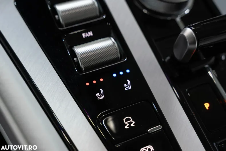 Aston Martin DB12 din 2024 cu 6.784 km - oferta AST131175 - foto 26