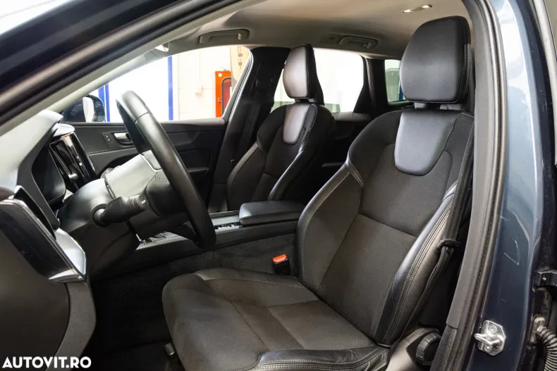Volvo XC60 din 2020 cu 98.319 km - oferta VOL131181 - foto 5