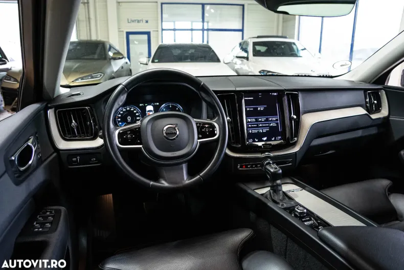 Volvo XC60 din 2020 cu 150.000 km - oferta VOL131200 - foto 7
