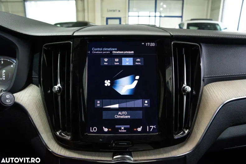 Volvo XC60 din 2020 cu 150.000 km - oferta VOL131200 - foto 16