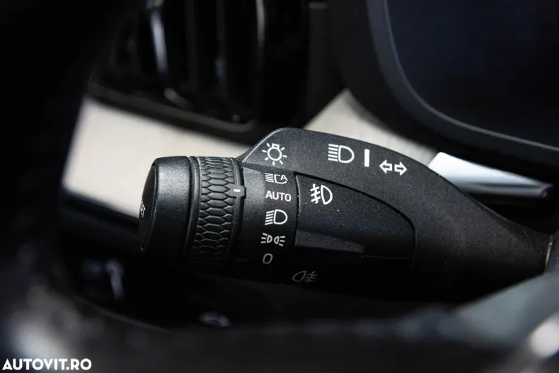 Volvo XC60 din 2020 cu 150.000 km - oferta VOL131200 - foto 24