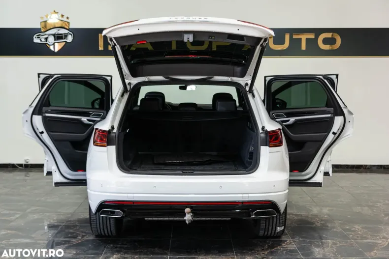 Volkswagen Touareg din 2022 cu 143.448 km - oferta VOL131202 - foto 3