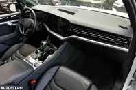 Volkswagen Touareg din 2022 cu 143.448 km - oferta VOL131202 - foto 15
