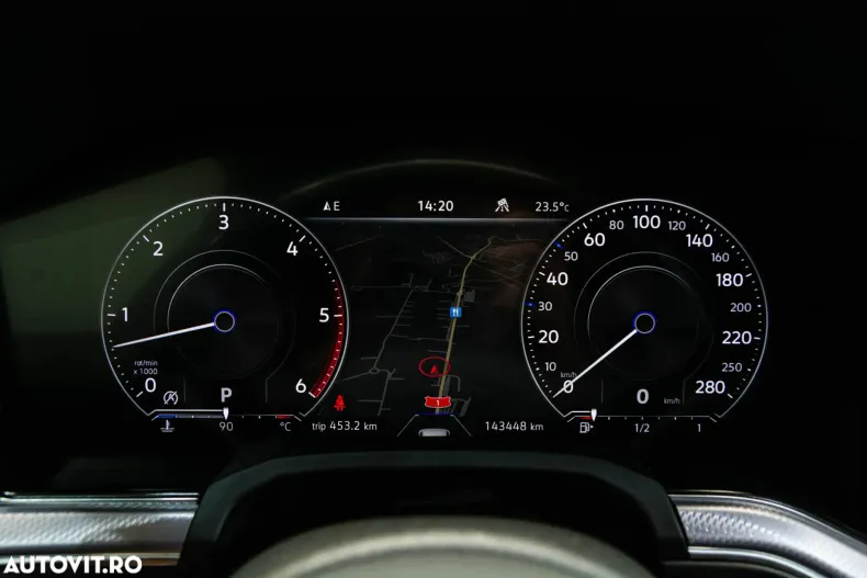 Volkswagen Touareg din 2022 cu 143.448 km - oferta VOL131202 - foto 25
