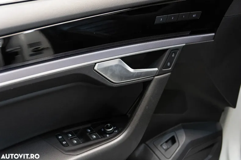 Volkswagen Touareg din 2022 cu 143.448 km - oferta VOL131202 - foto 27