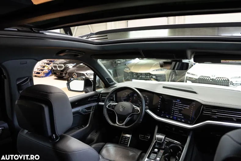 Volkswagen Touareg din 2022 cu 143.448 km - oferta VOL131202 - foto 32