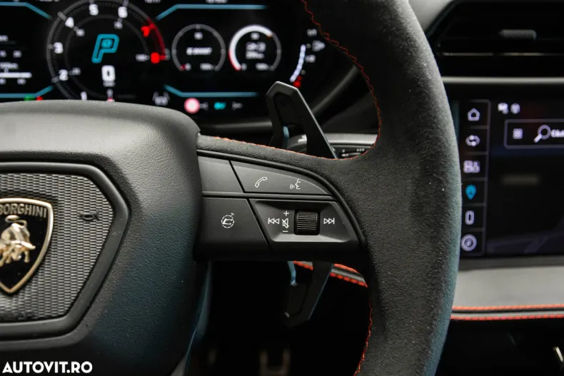Lamborghini Urus din 2025 cu 9.000 km - oferta LAM131212 - foto 24