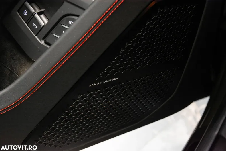 Lamborghini Urus din 2025 cu 9.000 km - oferta LAM131212 - foto 29