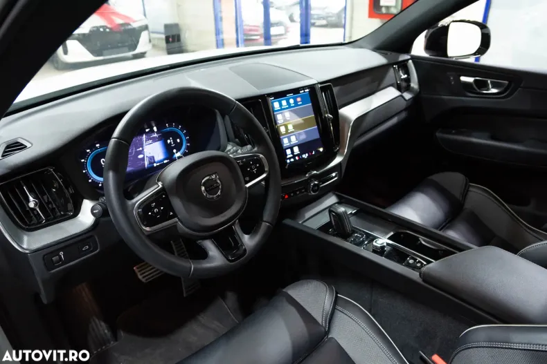 Volvo XC60 din 2022 cu 48.000 km - oferta VOL131213 - foto 5