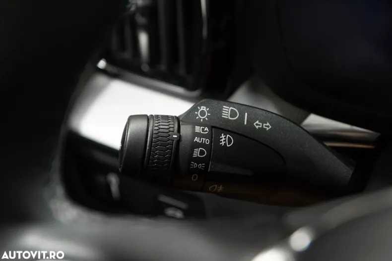 Volvo XC60 din 2022 cu 48.000 km - oferta VOL131213 - foto 25