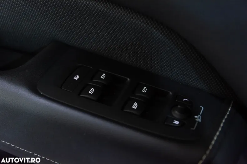 Volvo XC60 din 2022 cu 48.000 km - oferta VOL131213 - foto 28