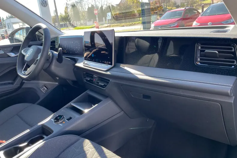 Volkswagen Tiguan din 2025 cu 1 km - oferta VOL131222 - foto 15