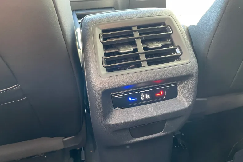 Volkswagen Tiguan din 2025 cu 1 km - oferta VOL131222 - foto 17