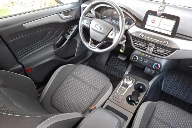 Ford Focus din 2022 cu 66.988 km - oferta FOR131226 - foto 18