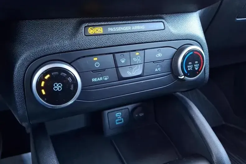 Ford Focus din 2022 cu 66.988 km - oferta FOR131226 - foto 23