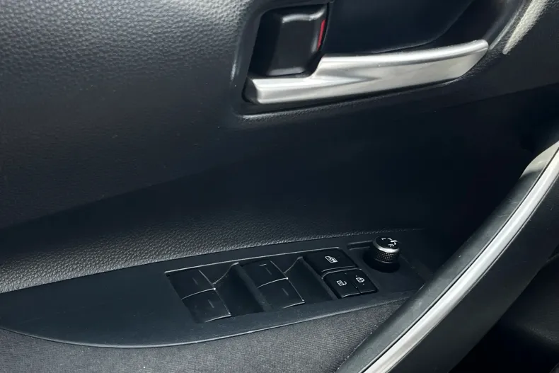 Toyota Corolla din 2020 cu 136.646 km - oferta TOY131228 - foto 20