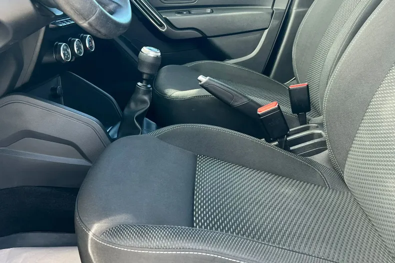 Dacia Duster din 2021 cu 96.989 km - oferta DAC131265 - foto 13