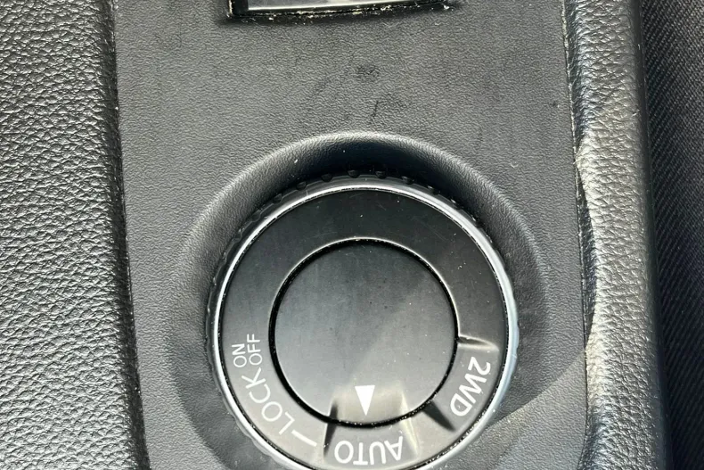 Dacia Duster din 2021 cu 96.989 km - oferta DAC131265 - foto 21