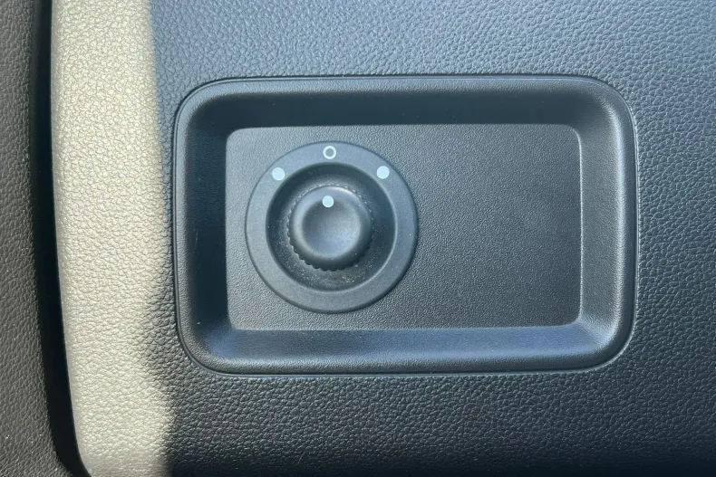 Dacia Duster din 2021 cu 96.989 km - oferta DAC131265 - foto 26