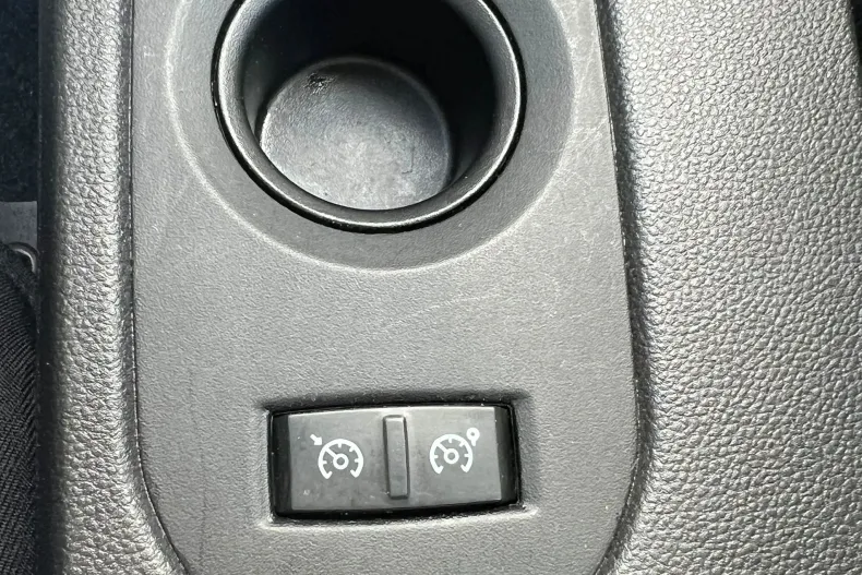 Dacia Duster din 2020 cu 36.182 km - oferta DAC131266 - foto 23