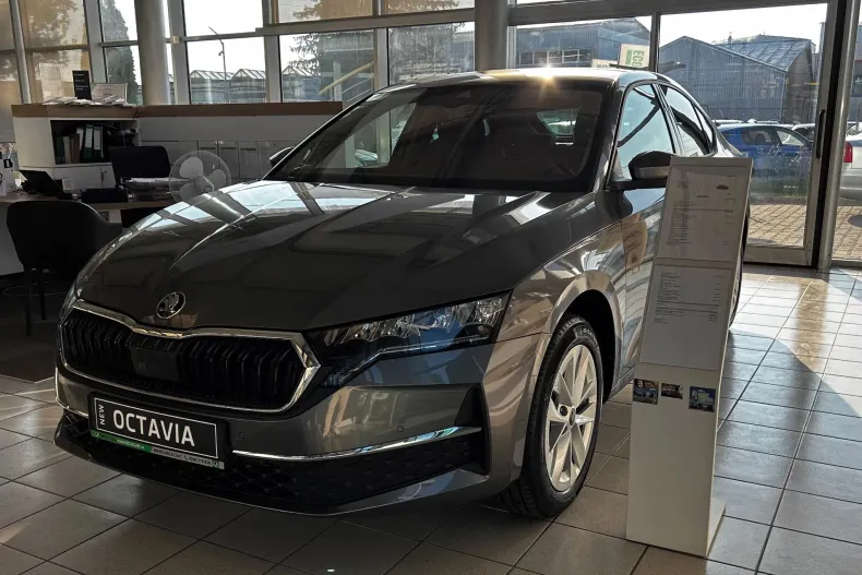 Skoda Octavia din 2025 cu 7 km - oferta SKO131274 - foto 1