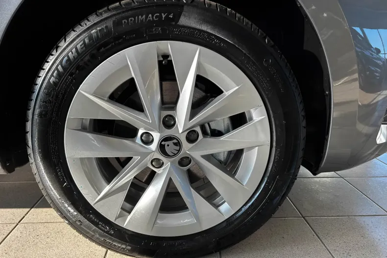 Skoda Octavia din 2025 cu 7 km - oferta SKO131274 - foto 4