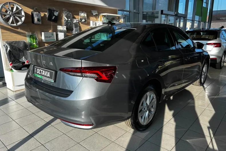 Skoda Octavia din 2025 cu 7 km - oferta SKO131274 - foto 7