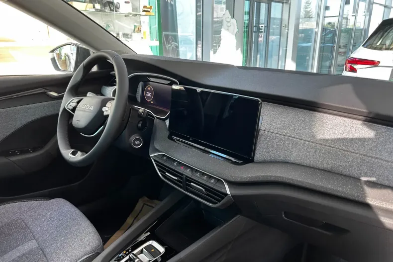 Skoda Octavia din 2025 cu 7 km - oferta SKO131274 - foto 14